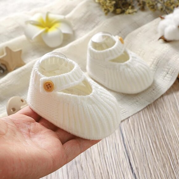 Newborn Infant Boy Girl White Crochet Knit First Walkers Soft Socks Shoes Boots - Picture 6 of 6